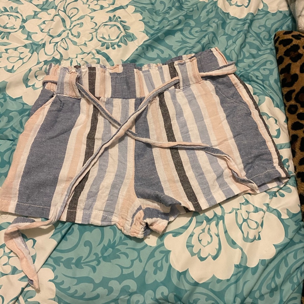 Stripped shorts